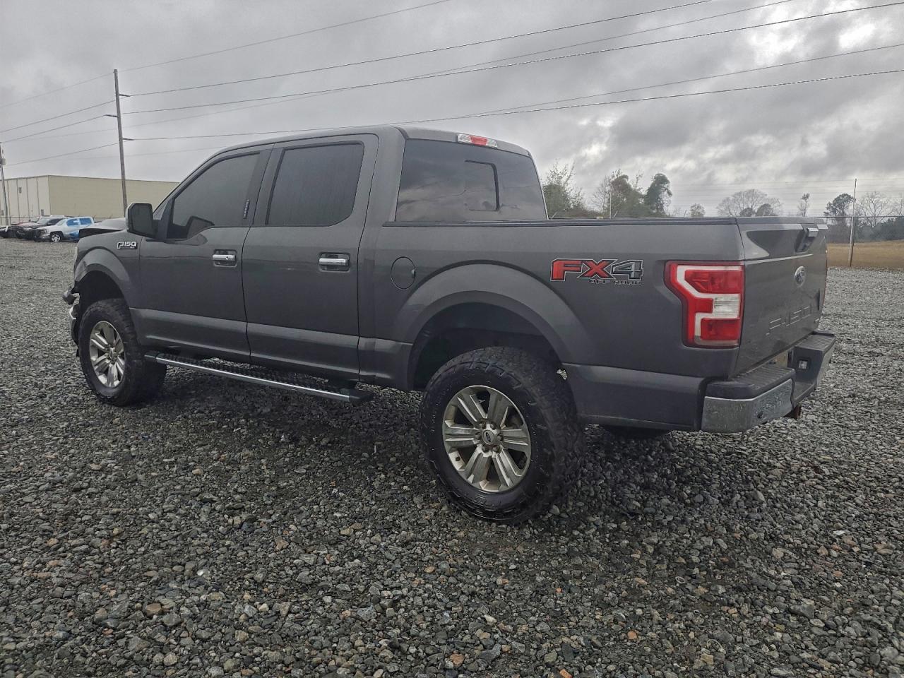 Ford F-150 Supercrew Image 2