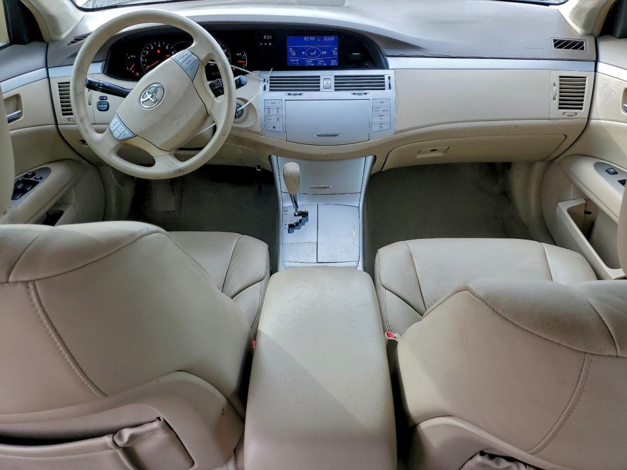 Toyota Avalon Xl Image 7