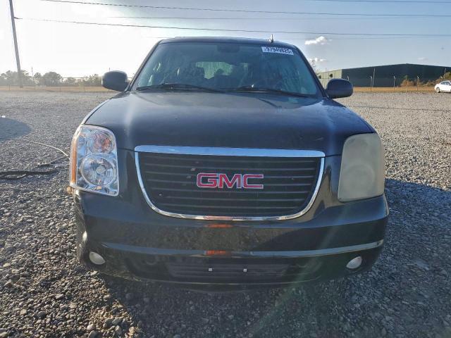 GMC Yukon Image 6