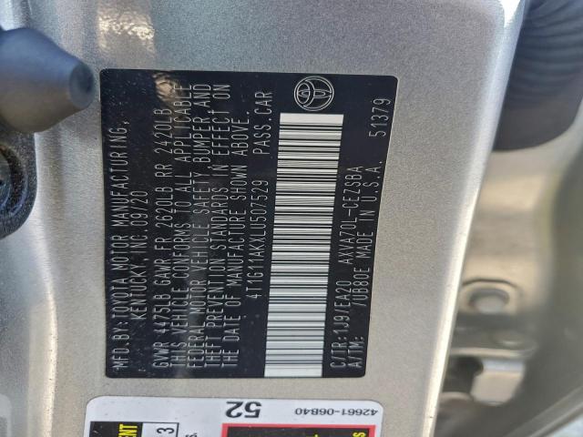 Toyota Camry Se Image 3