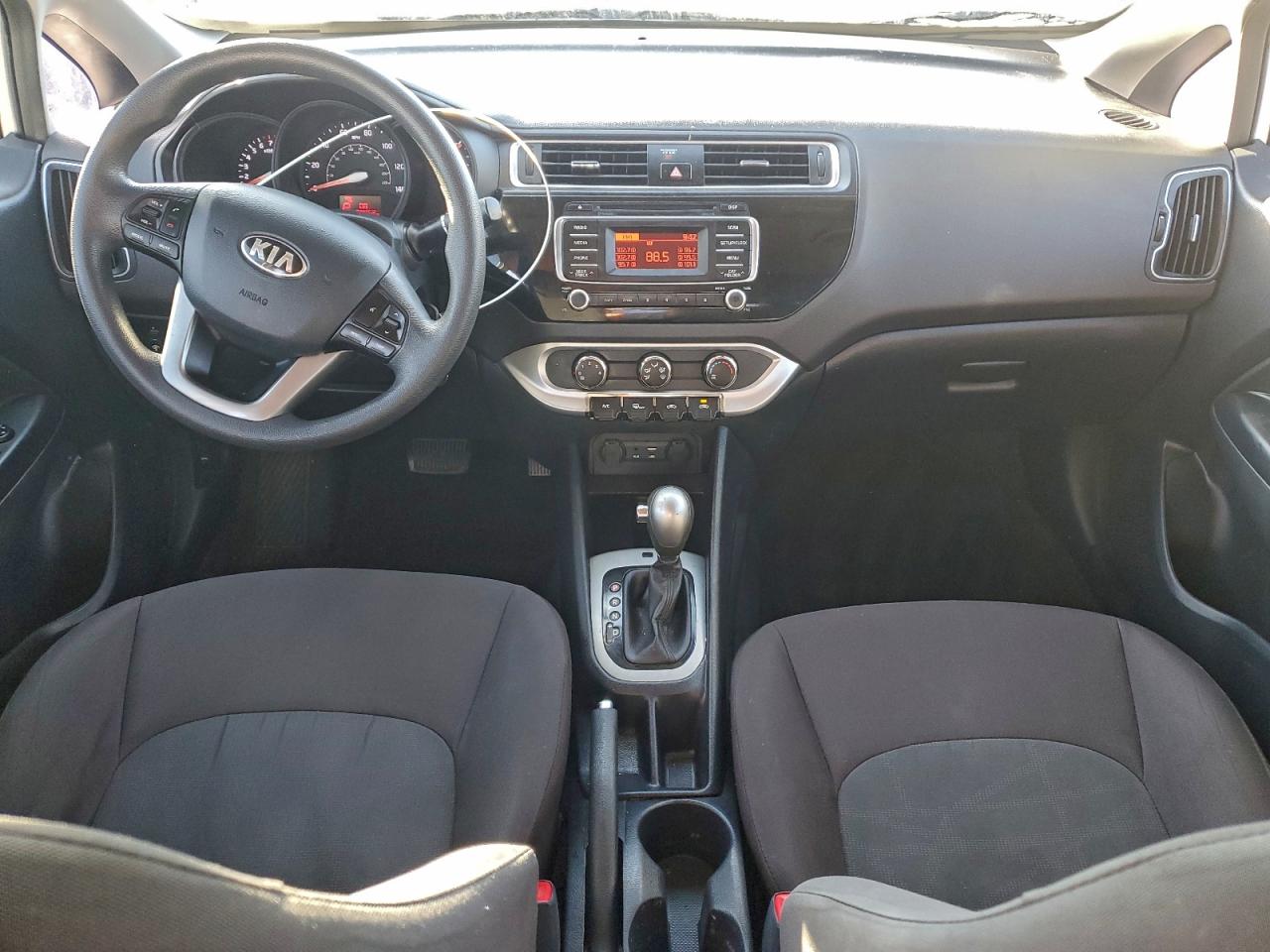 Kia Rio Lx Image 5