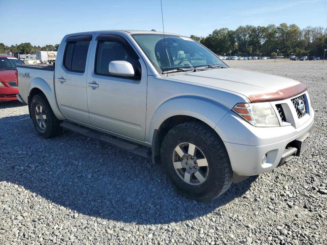 Nissan Frontier S Image 4