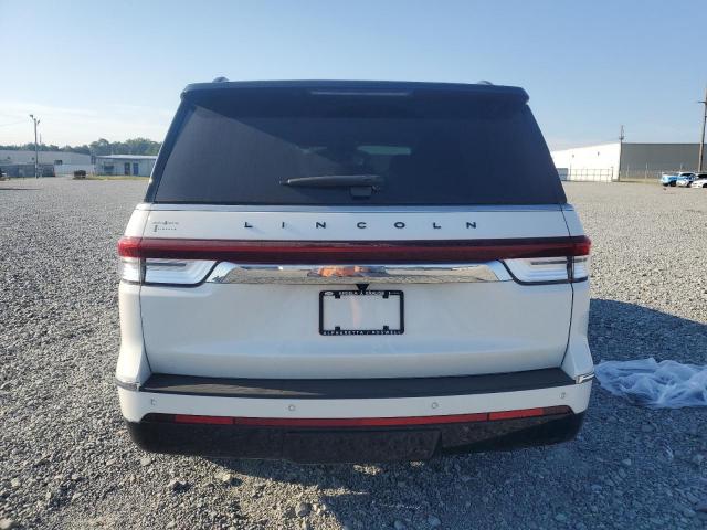 Lincoln Navigator Black Label Image 10