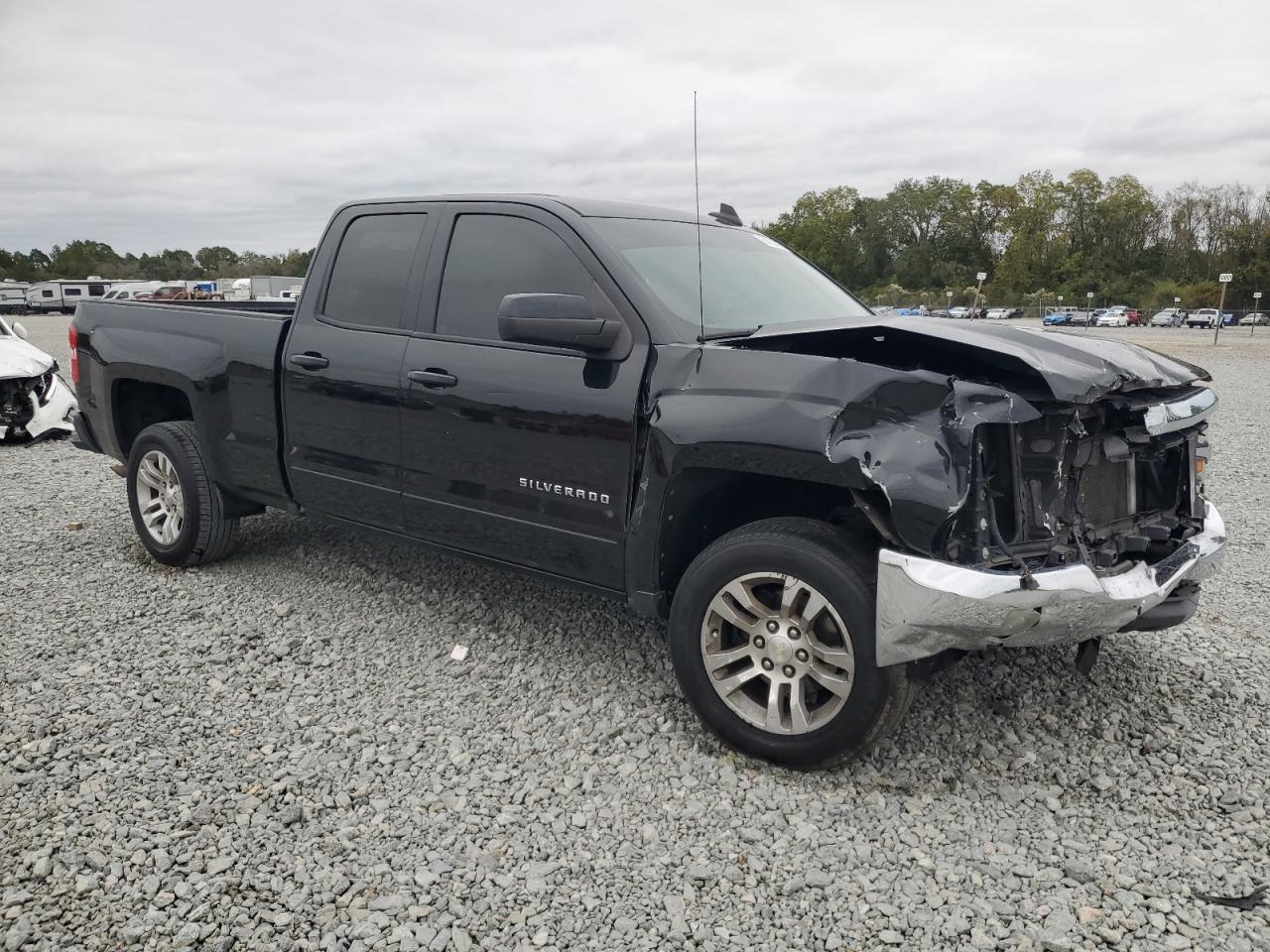 Chevrolet Silverado C1500 Lt Image 5