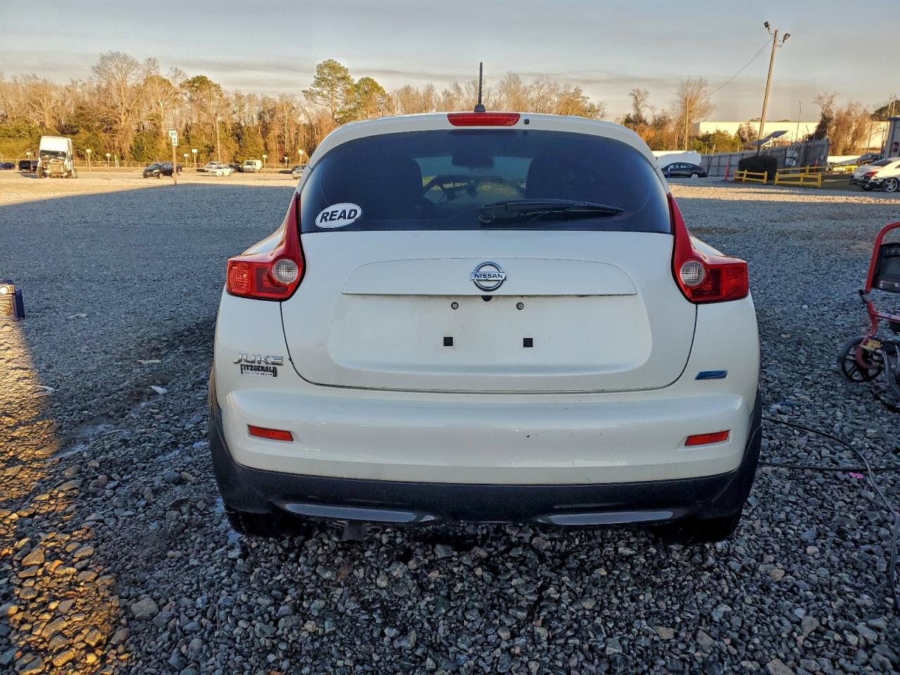 Nissan JUKE S Image 10