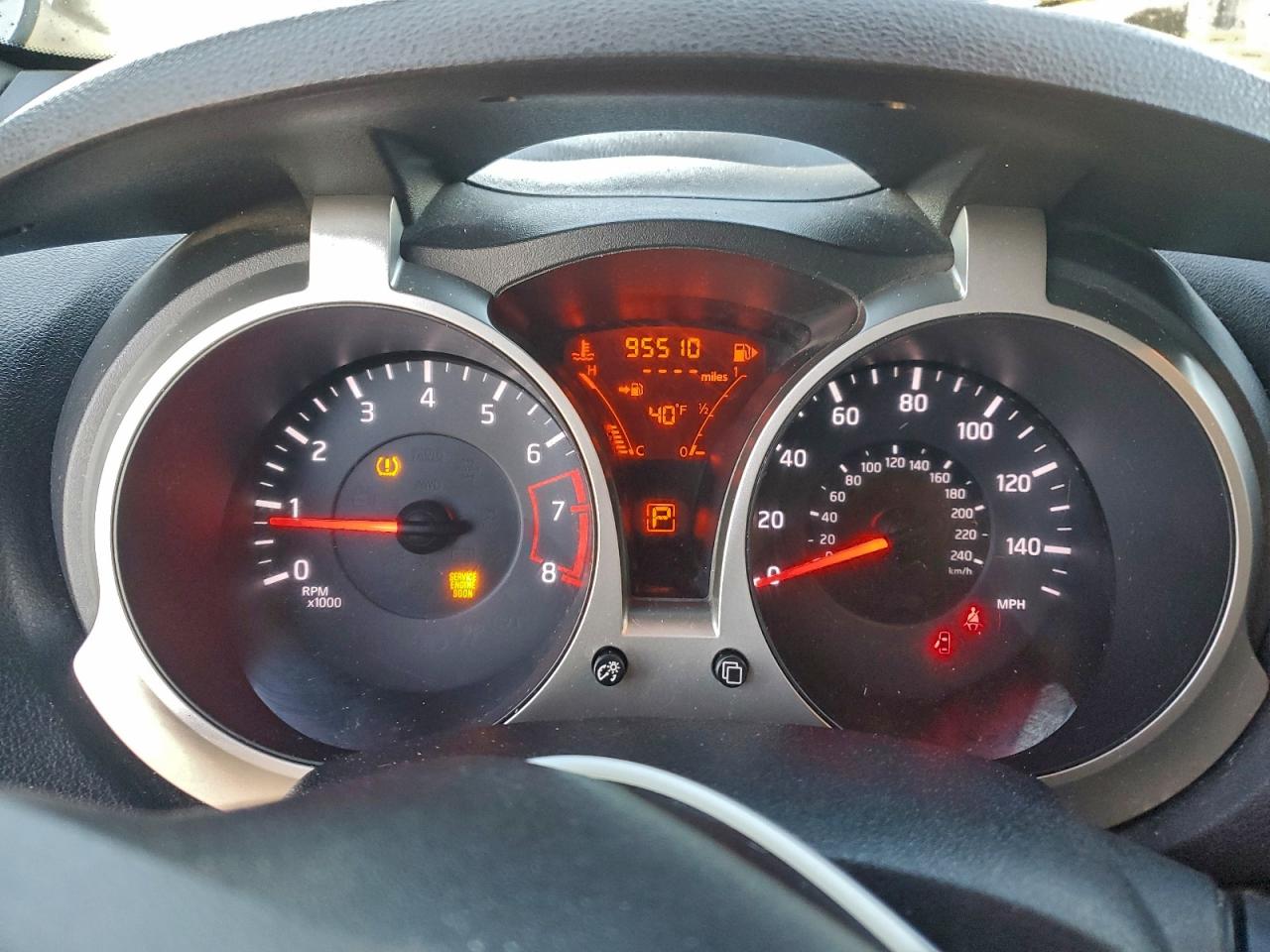 Nissan JUKE S Image 6