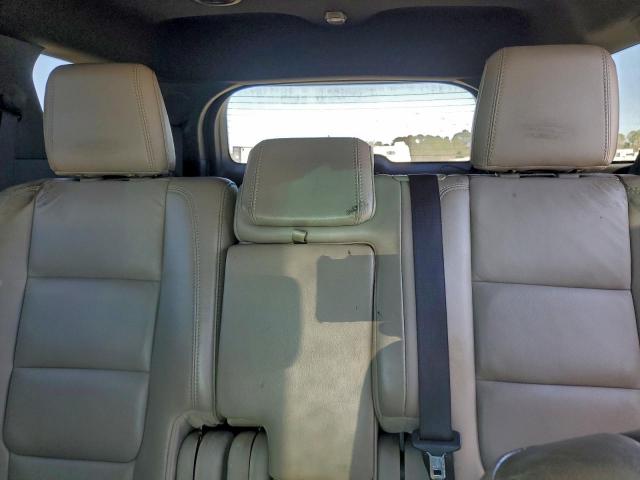 Ford Explorer Limited Image 8