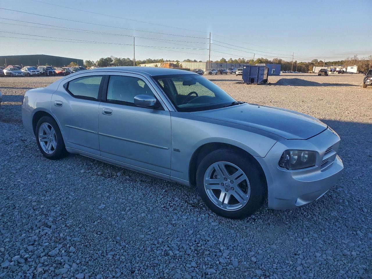 Dodge Charger Se Image 4