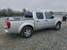 Nissan Frontier Crew Cab Le Image 2
