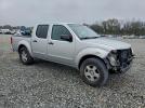 Nissan Frontier Crew Cab Le Image 4