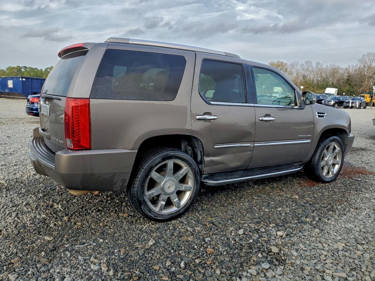 Cadillac Escalade Luxury Image 6