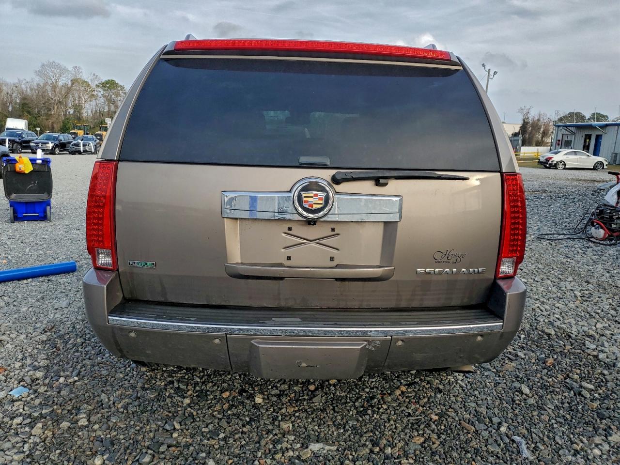 Cadillac Escalade Luxury Image 11