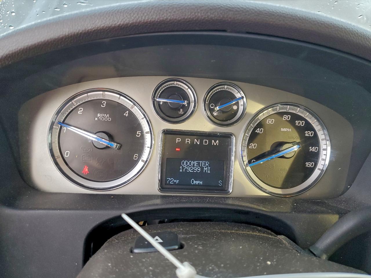 Cadillac Escalade Luxury Image 4