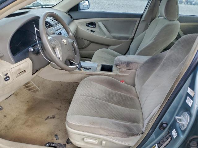 Toyota Camry Ce Image 4