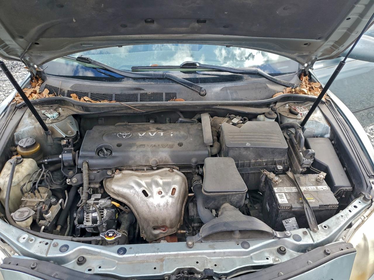 Toyota Camry Ce Image 7
