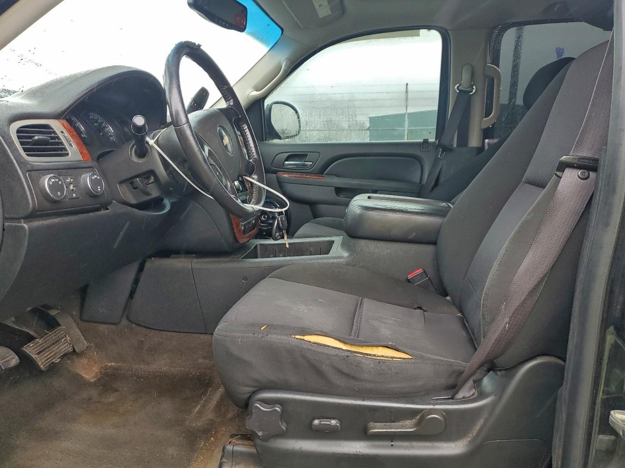 Chevrolet Avalanche Ls Image 4