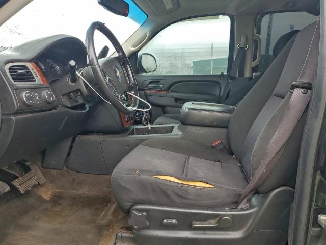 Chevrolet Avalanche Ls Image 4