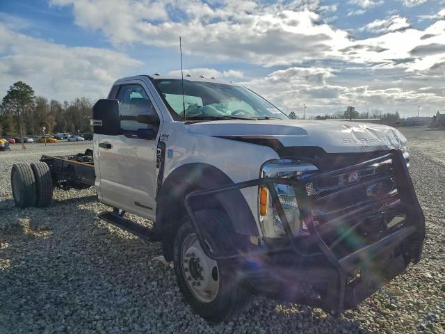 Ford F-600 Super Duty Image 8