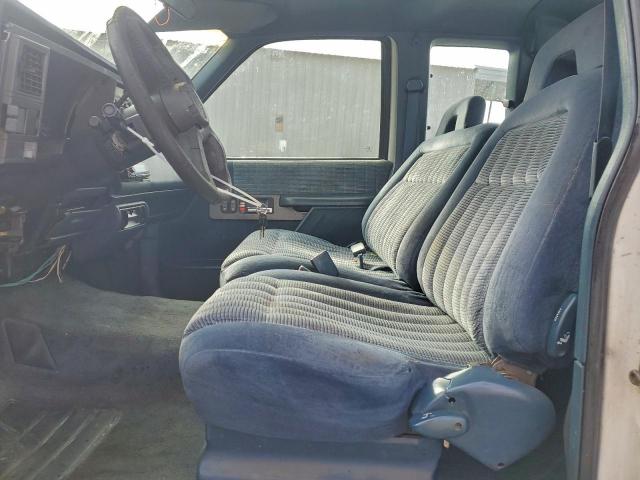 Chevrolet Gmt C1500 Image 7