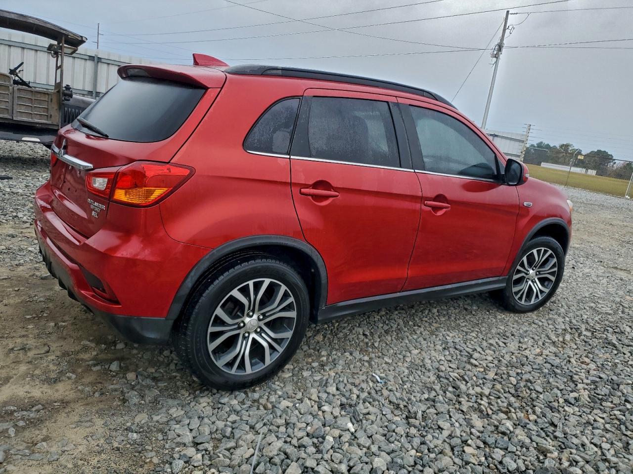 Mitsubishi Outlander Sel Image 12