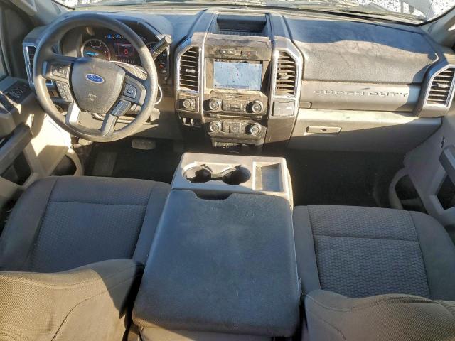 Ford F-450 Super Duty Image 6