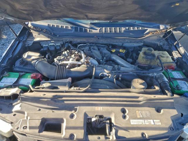 Ford F-450 Super Duty Image 7